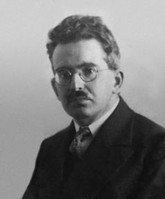 Walter Benjamin 1928, from commons.wikipedia.org